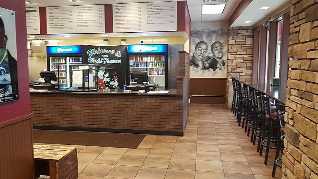 Harolds Chicken | restaurant | 1323 1st Ave SE, Cedar Rapids, IA 52402, USA | 3193644493 OR +1 319-364-4493