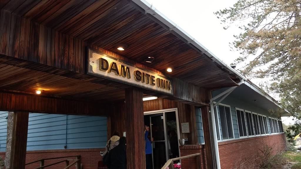 Dam Site Inn | restaurant | 6705 Woodland Rd, Pellston, MI 49769, USA | 2315398851 OR +1 231-539-8851