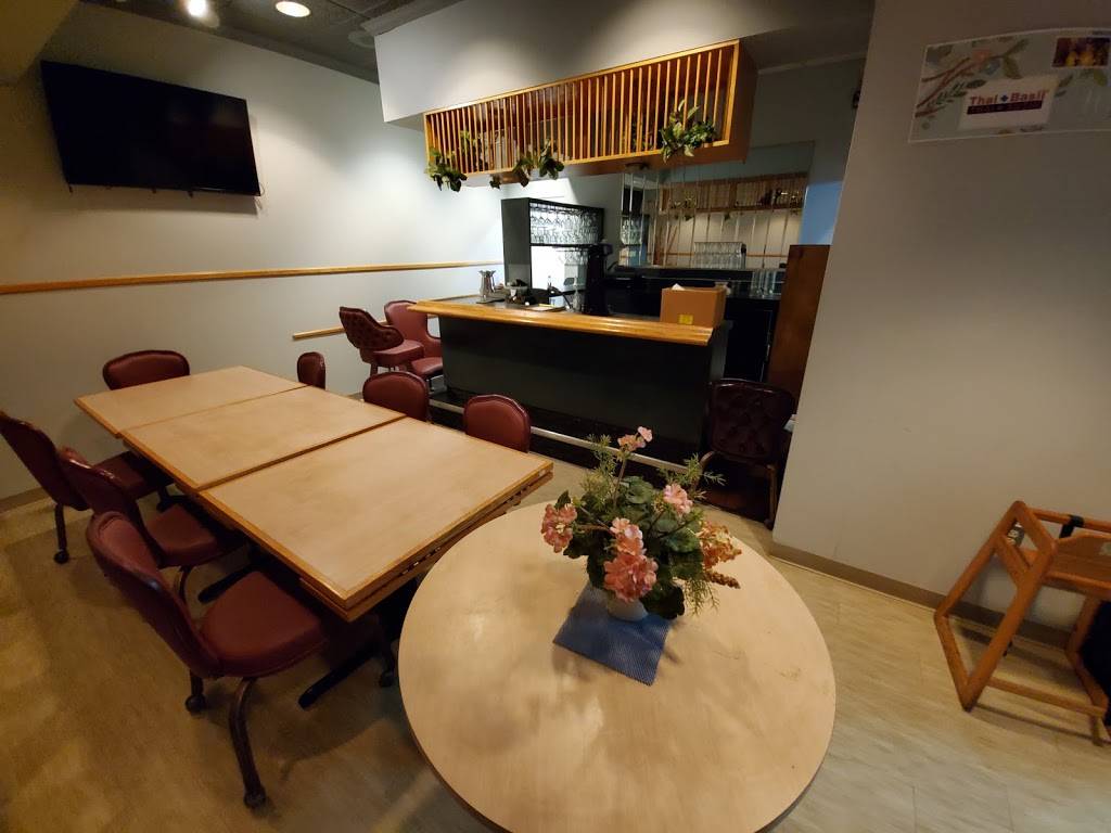Thai Basil | restaurant | 37682 W 12 Mile Rd, Farmington Hills, MI 48331, USA | 2488937571 OR +1 248-893-7571