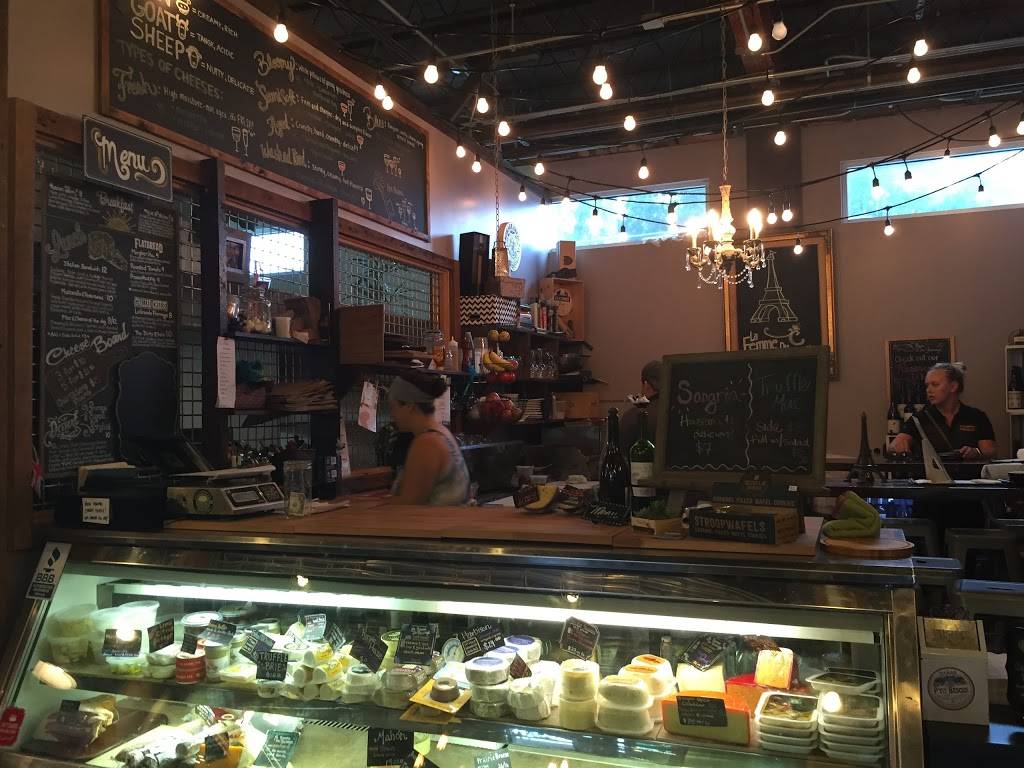 La Femme du Fromage | restaurant | 3201 Corrine Dr #106, Orlando, FL 32803, USA | 4075719947 OR +1 407-571-9947