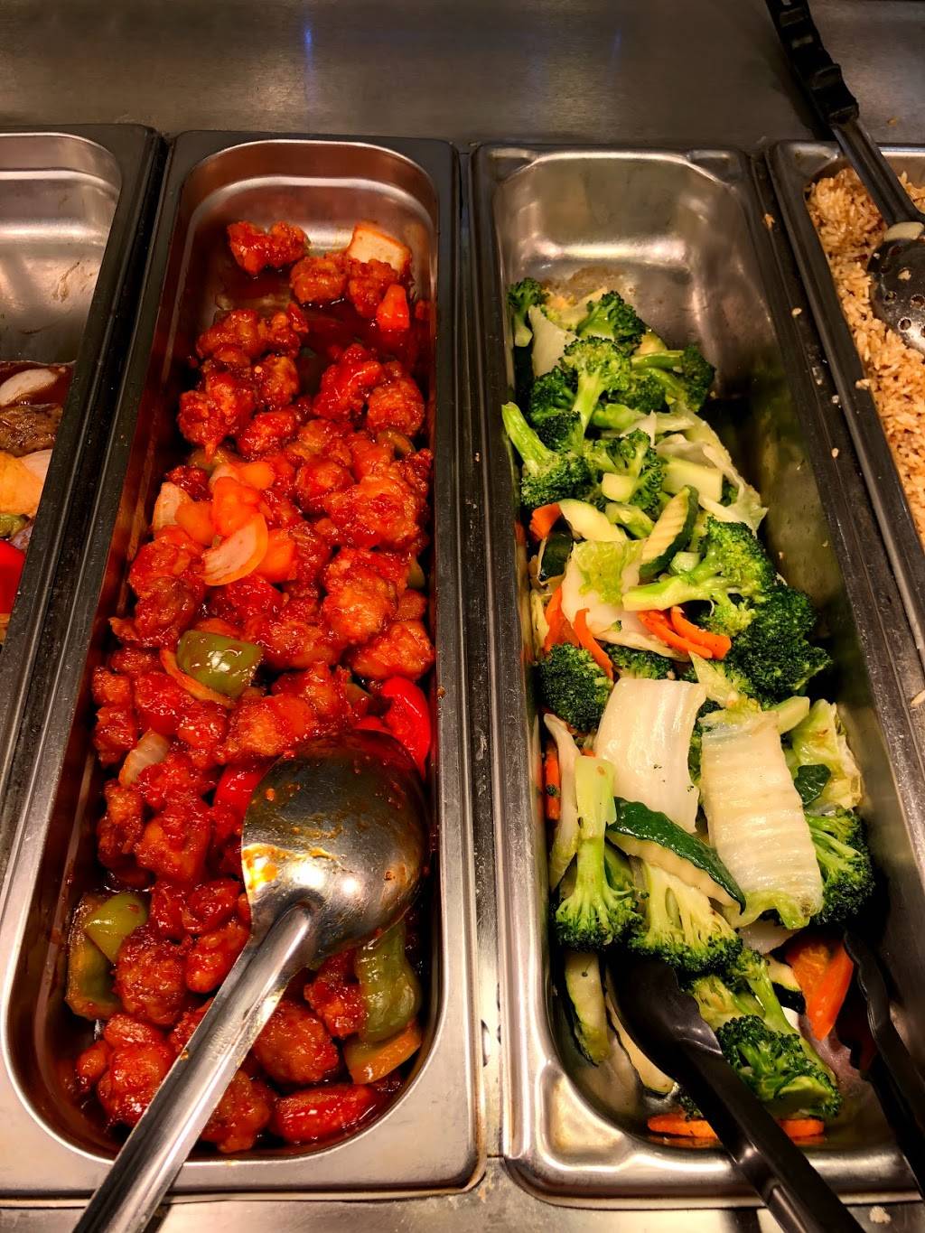 Ruby Thai Kitchen | restaurant | 1815 Hawthorne Blvd #310, Redondo Beach, CA 90278, USA | 3103717888 OR +1 310-371-7888