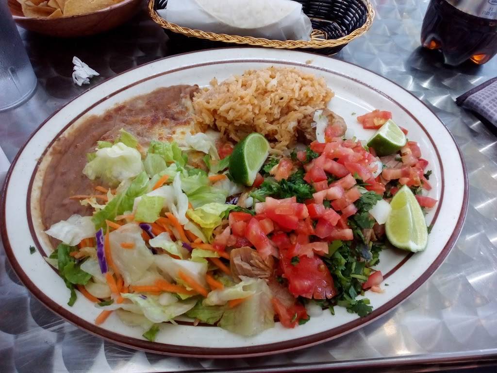 Tonis Kitchen | restaurant | 24194 Lake Dr, Crestline, CA 92325, USA | 9093389377 OR +1 909-338-9377