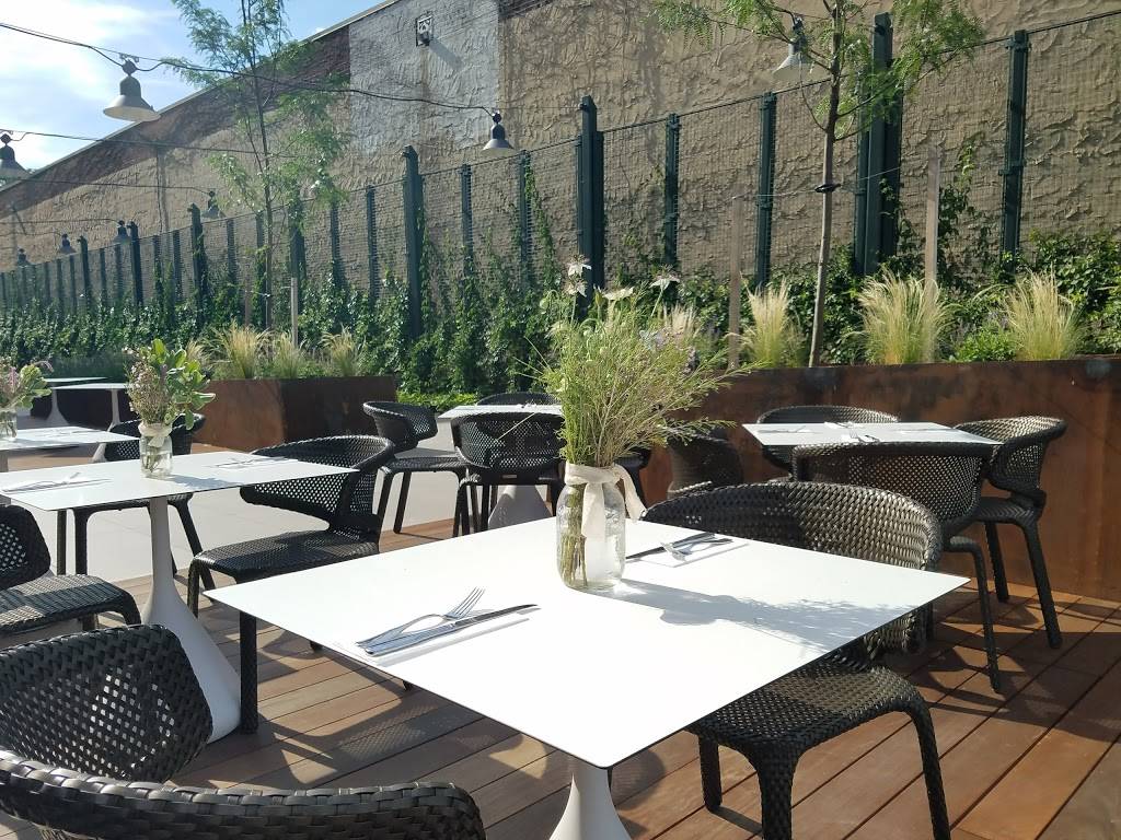 Hummingbird | restaurant | 220 S Union St, Alexandria, VA 22314, USA | 7035661355 OR +1 703-566-1355