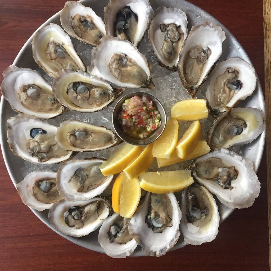 Stamps Lane Restaurant | restaurant | 371 Roncesvalles Ave, Toronto, ON M6R 2M8, Canada | 4165377750 OR +1 416-537-7750