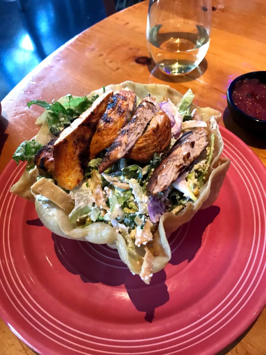 Cabo Wabo Cantina | night club | 6801 Hollywood Blvd, Los Angeles, CA 90028, USA | 3238601881 OR +1 323-860-1881