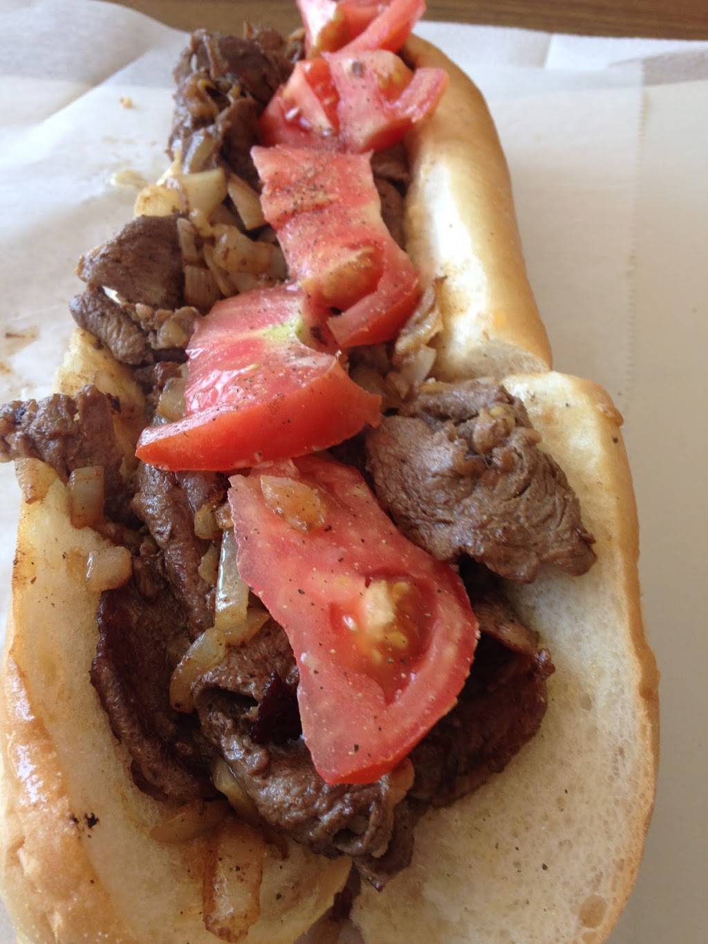 Mike & Emmas Sandwich Shop | restaurant | 601 MacDade Boulevard, Folsom, PA 19033, USA | 6104619194 OR +1 610-461-9194