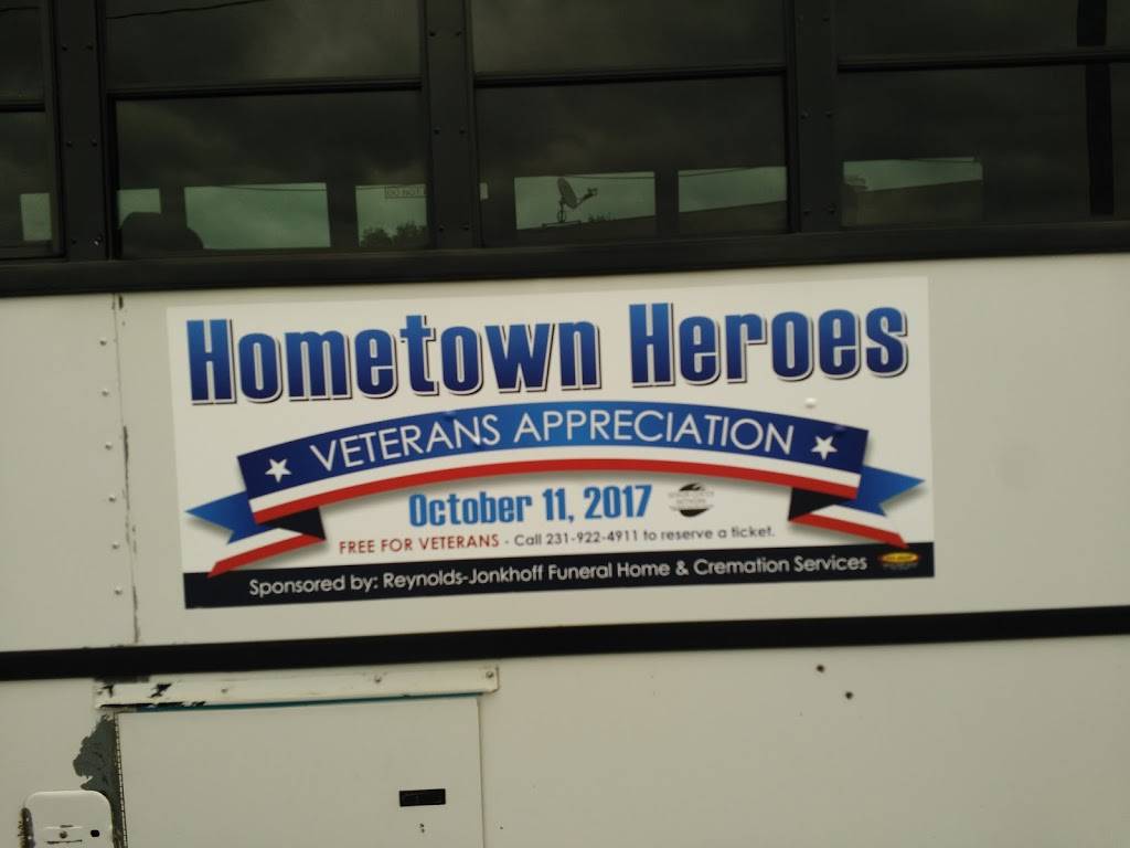 VFW | restaurant | 3400 Veterans Dr, Traverse City, MI 49684, USA | 2319467317 OR +1 231-946-7317