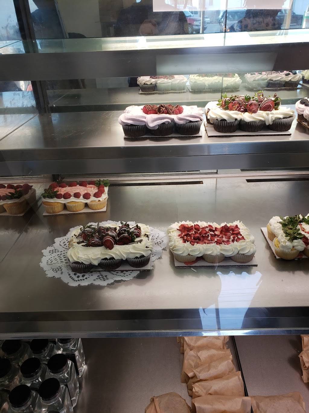 Soul Vegetarian Restaurant | restaurant | 879 Ralph David Abernathy Blvd SW, Atlanta, GA 30310, USA | 4047525194 OR +1 404-752-5194