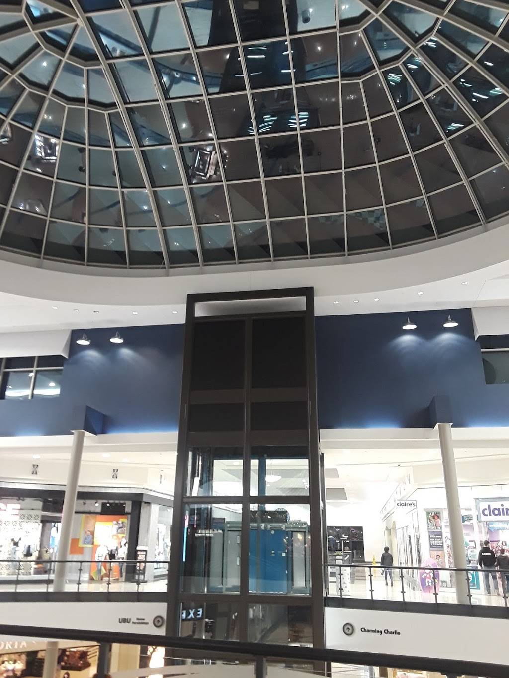 Sushi GoGo | restaurant | 3728 Rivertown Pkwy, Grandville, MI 49418, USA | 6163370403 OR +1 616-337-0403