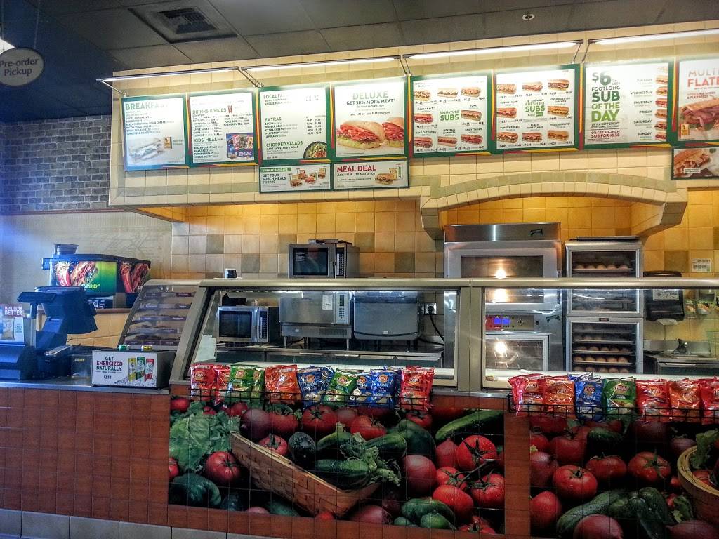 Subway Restaurants | restaurant | 26861 Trabuco Rd F, Mission Viejo, CA 92691, USA | 9495813366 OR +1 949-581-3366