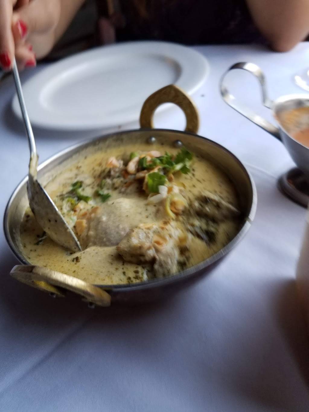 Ambassador Dining Room | restaurant | 3811 Canterbury Rd, Baltimore, MD 21218, USA | 4103661484 OR +1 410-366-1484