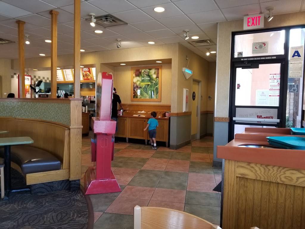 Wendys | restaurant | 12671 Moreno Beach Dr, Moreno Valley, CA 92555, USA | 9516019168 OR +1 951-601-9168
