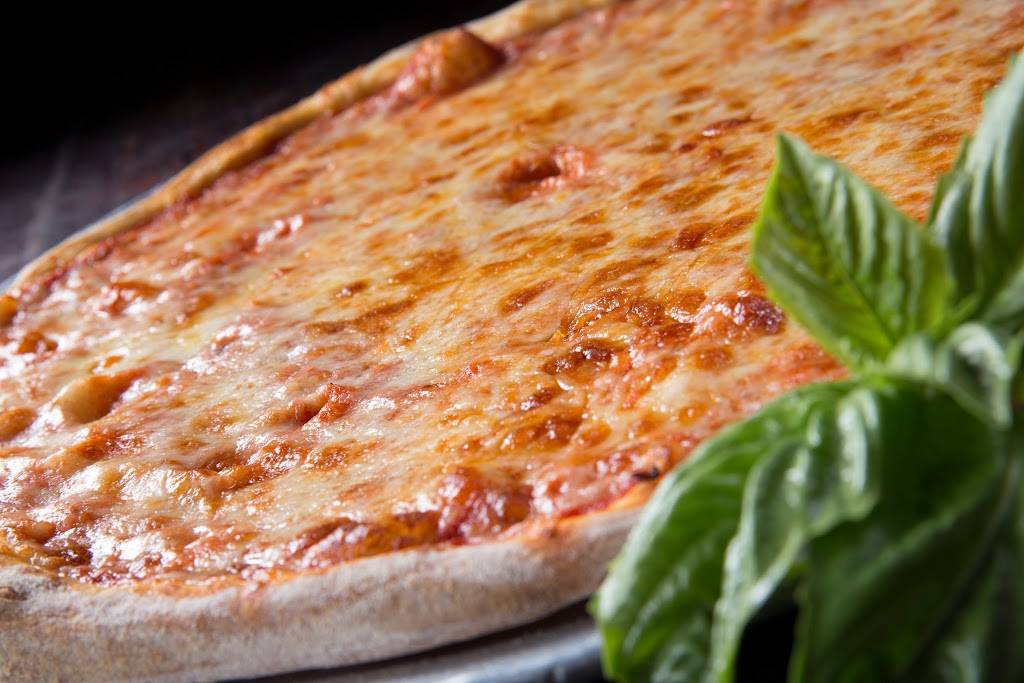 Carluccis Brick Oven Trattoria & Pizzeria | restaurant | 3420 E Atlantic Blvd, Pompano Beach, FL 33062, USA | 9549463150 OR +1 954-946-3150