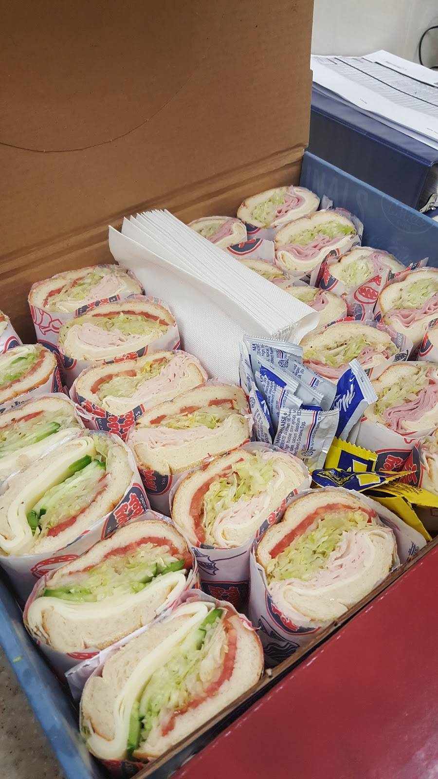 Jersey Mikes Subs | restaurant | 4724 Sharon Corners Shops, Suite I, Charlotte, NC 28210, USA | 9804982125 OR +1 980-498-2125
