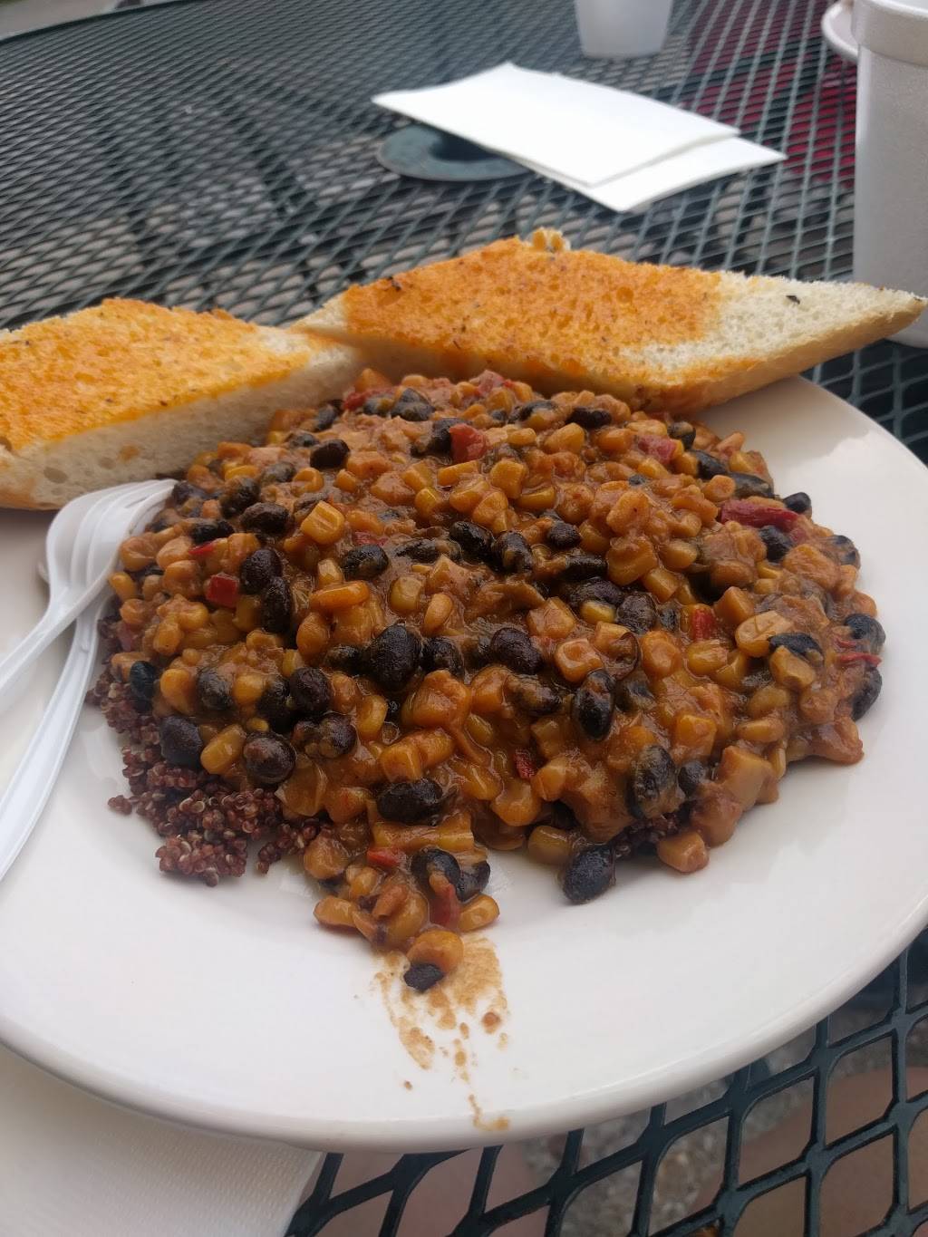 Yats | restaurant | 5363 N College Ave, Indianapolis, IN 46220, USA | 3172538817 OR +1 317-253-8817