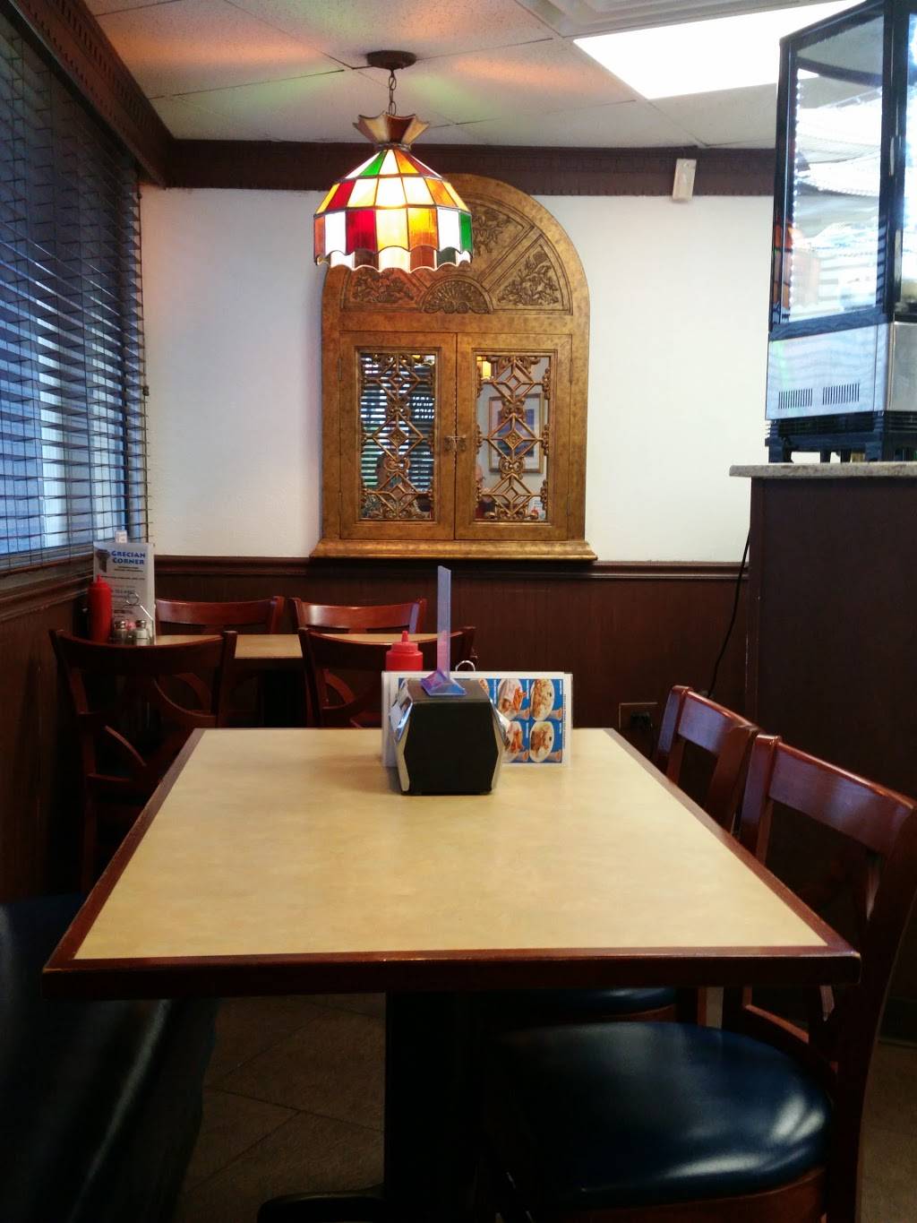 Grecian Corner | restaurant | 101 Eden Terrace St, Winston-Salem, NC 27103, USA | 3367226937 OR +1 336-722-6937