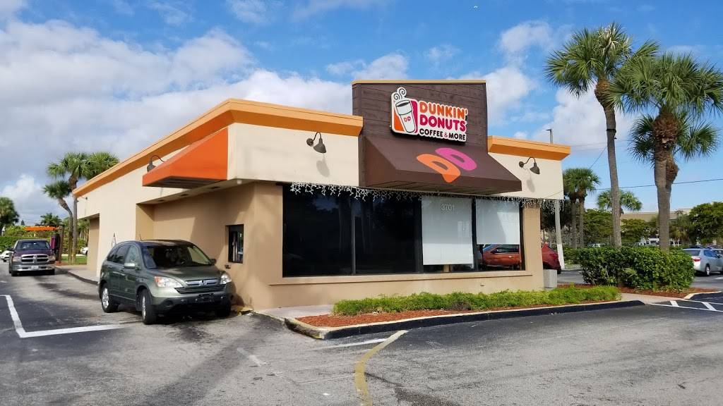 Dunkin | bakery | 2728 N Federal Hwy, Delray Beach, FL 33483, USA | 5612729233 OR +1 561-272-9233