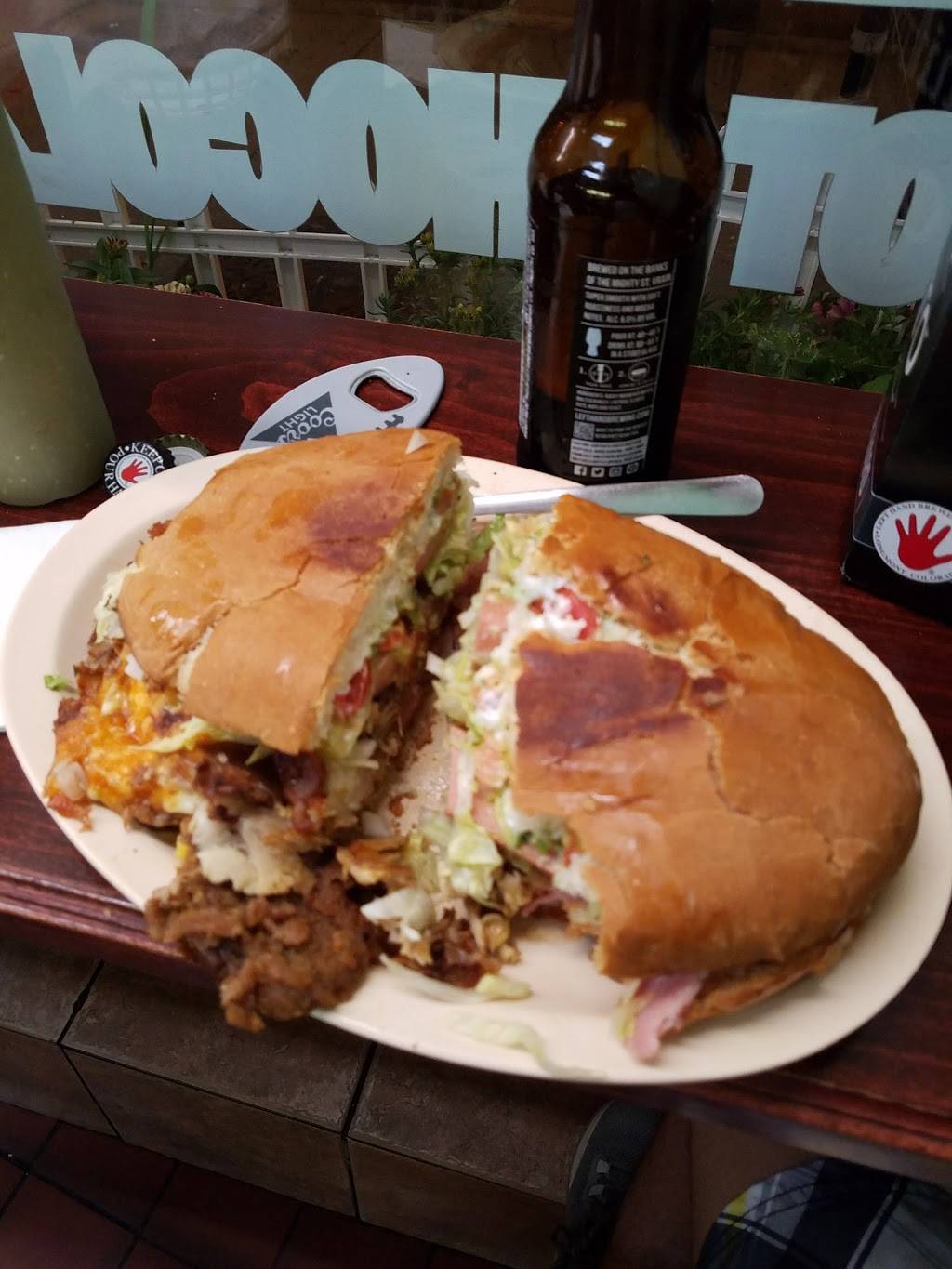 Taqueria El Chorrito | restaurant | 6404 N Clark St, Chicago, IL 60626, USA | 7733810902 OR +1 773-381-0902