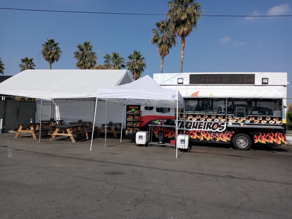 Taqueiros | restaurant | 6401-6499 Colony St, Bakersfield, CA 93304, USA | 6618621256 OR +1 661-862-1256