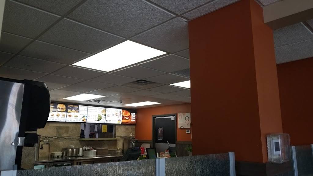 Runza Restaurant | restaurant | 1812 N Webb Rd, Grand Island, NE 68801, USA | 3083846111 OR +1 308-384-6111