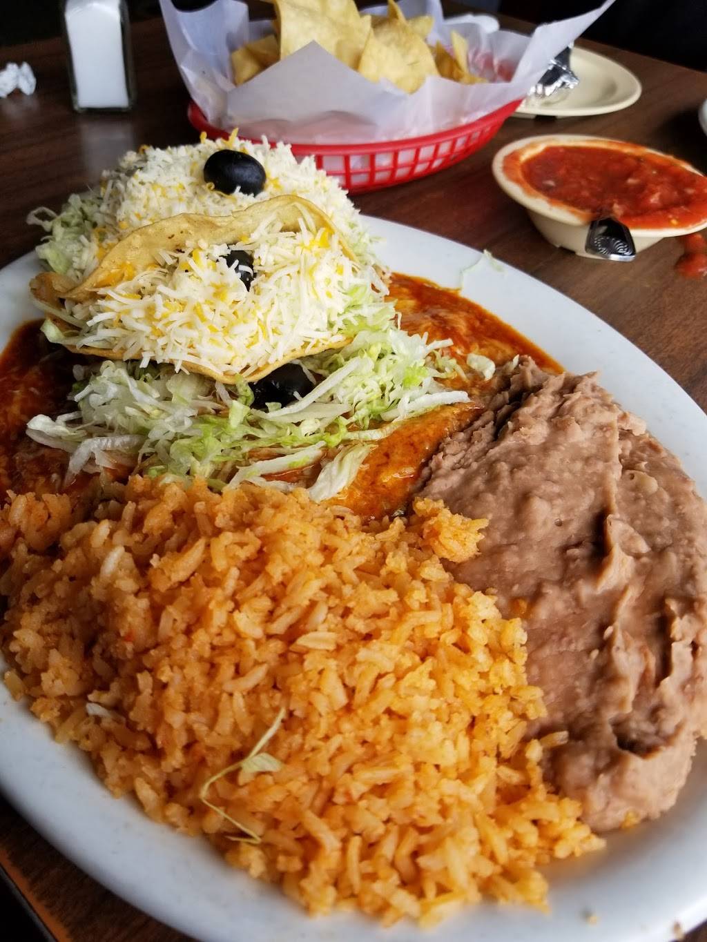 El Tecolote Restaurant | restaurant | 333 N Lewis Rd, Camarillo, CA 93012, USA | 8054824318 OR +1 805-482-4318