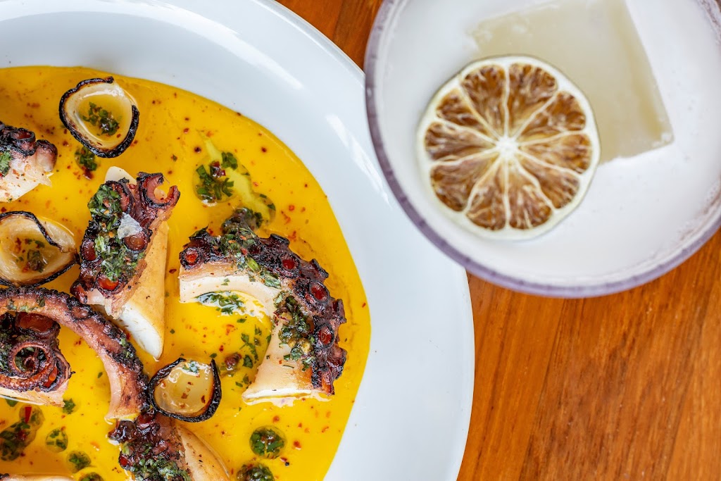 Del Mar | restaurant | 4089 The Strand E, Columbus, OH 43219, USA | 6149189298 OR +1 614-918-9298