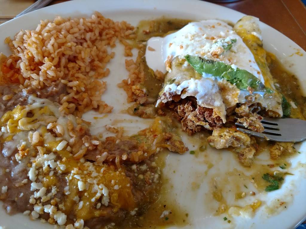 Los Robertos | restaurant | 12670 Hesperia Rd, Victorville, CA 92395, USA | 7602439422 OR +1 760-243-9422