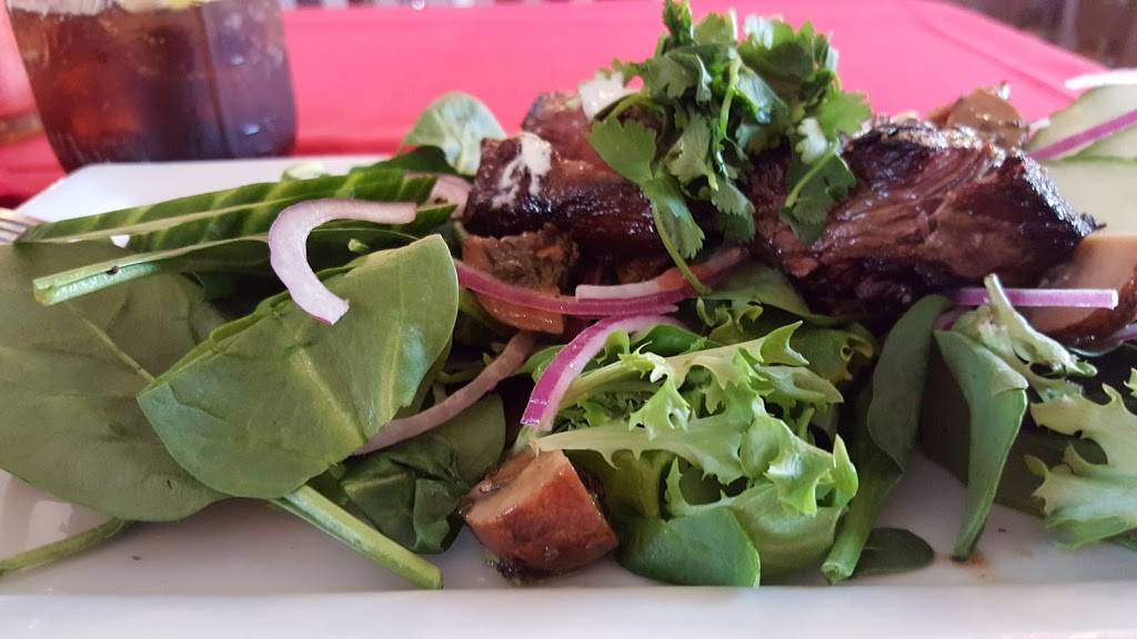 Jessica Tuesdays | restaurant | 35 Main Street, Putnam, CT 06260, USA | 8609285118 OR +1 860-928-5118