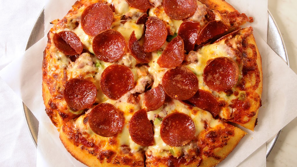 Guiseppes Pizza | restaurant | 5642 Wales Ave NW, Massillon, OH 44646, USA | 2342584800 OR +1 234-258-4800