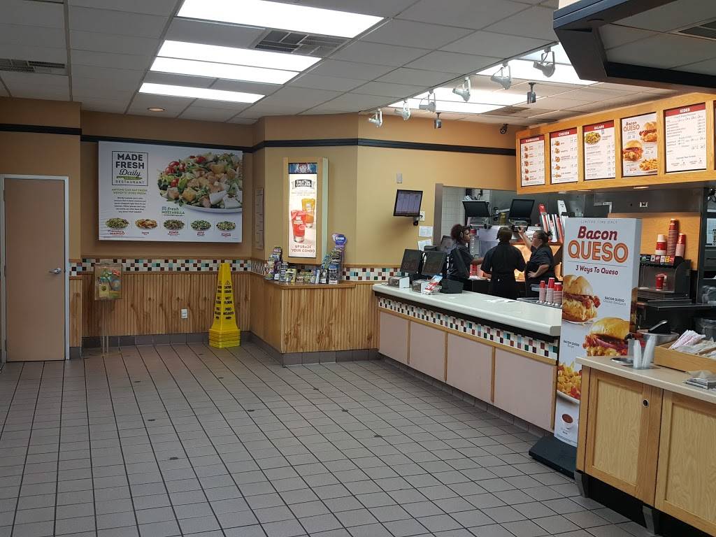 Wendys | restaurant | 3424 Winfield Dunn Pkwy, Kodak, TN 37764, USA | 8659322955 OR +1 865-932-2955