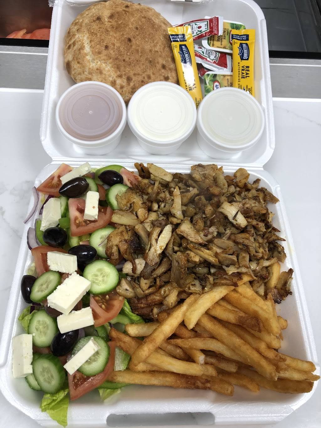 Pizza Blainville | restaurant | 744 Boulevard Curé-Labelle, Blainville, QC J7C 2K3, Canada | 4504199419 OR +1 450-419-9419