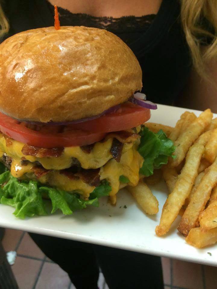 Orange Ale House & Grille | restaurant | 517 Boston Post Rd, Orange, CT 06477, USA | 2037950707 OR +1 203-795-0707