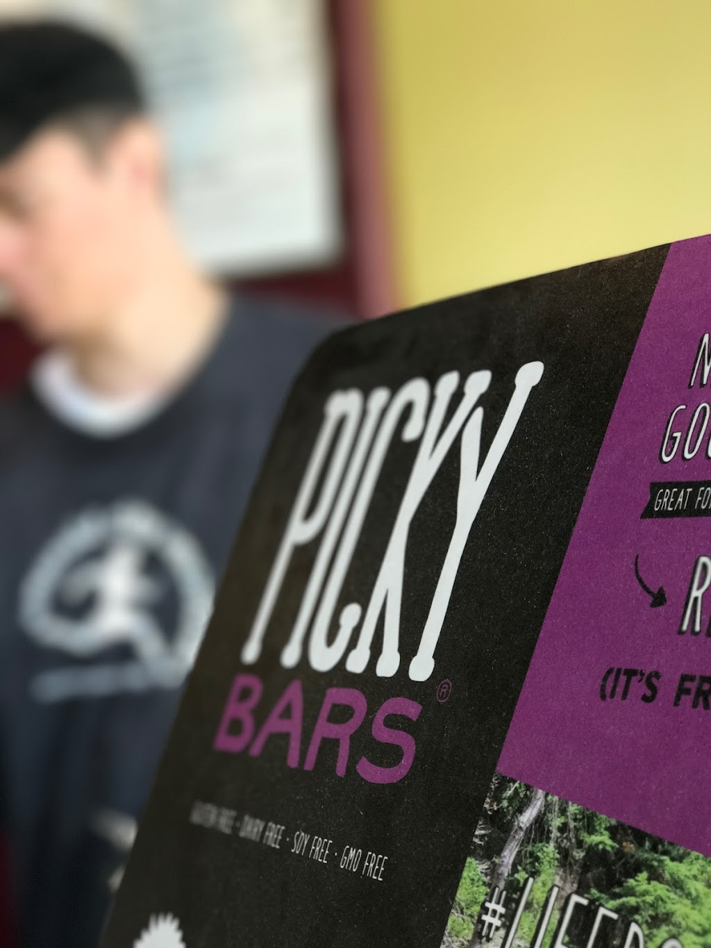 Emerald City Smoothie | restaurant | 706 NE Greenwood Ave, Bend, OR 97701, USA | 5417972211 OR +1 541-797-2211