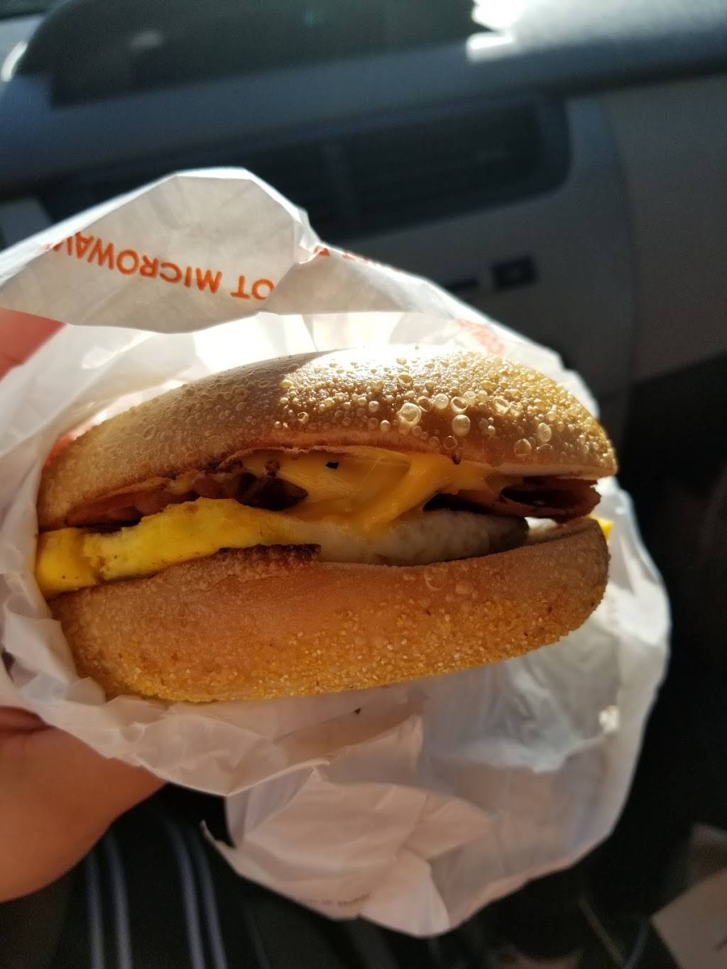 Dunkin | bakery | 1500 S Harbor City Blvd, Melbourne, FL 32901, USA | 3217266631 OR +1 321-726-6631