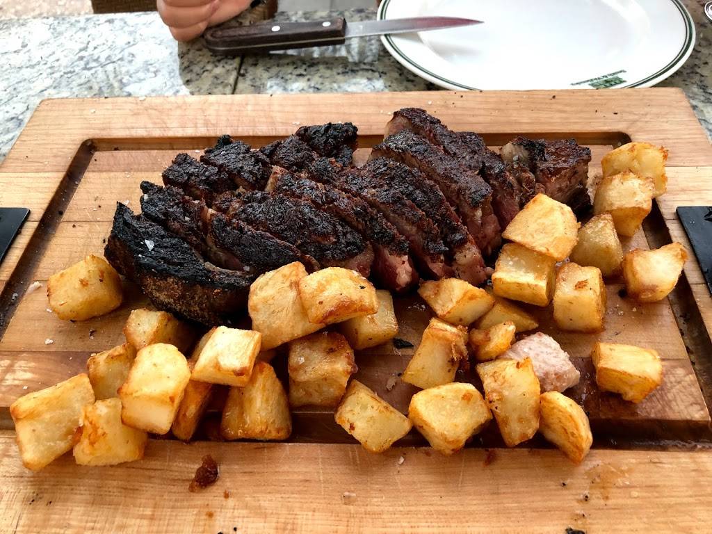 Smith & Wollensky | restaurant | 1 Washington Ave, Miami Beach, FL 33139, USA | 3056732800 OR +1 305-673-2800