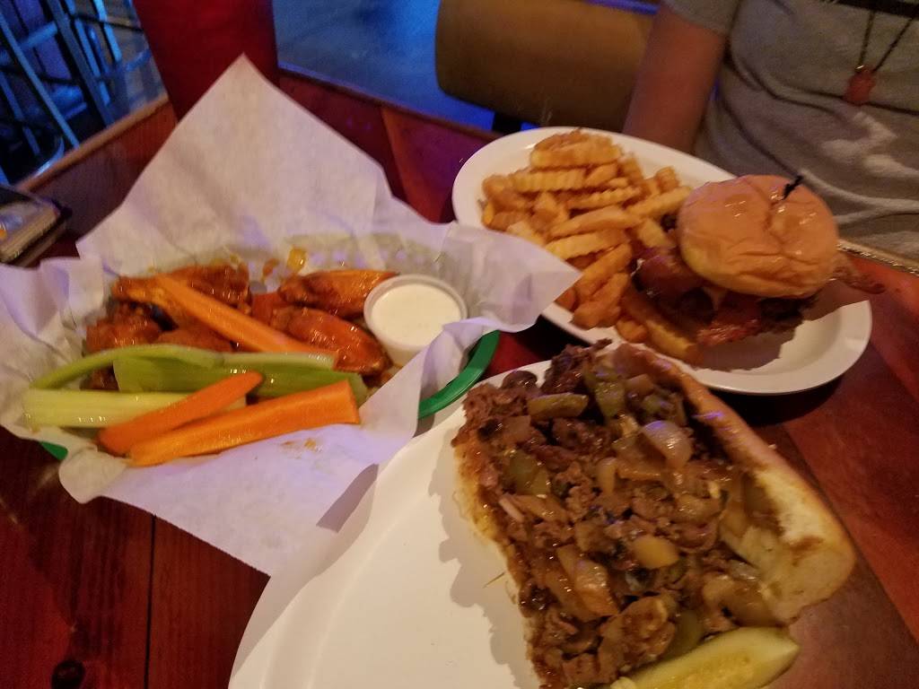 Stackers Restaurant | restaurant | 2855 W Cactus Rd # 24, Phoenix, AZ 85029, USA | 6028633477 OR +1 602-863-3477