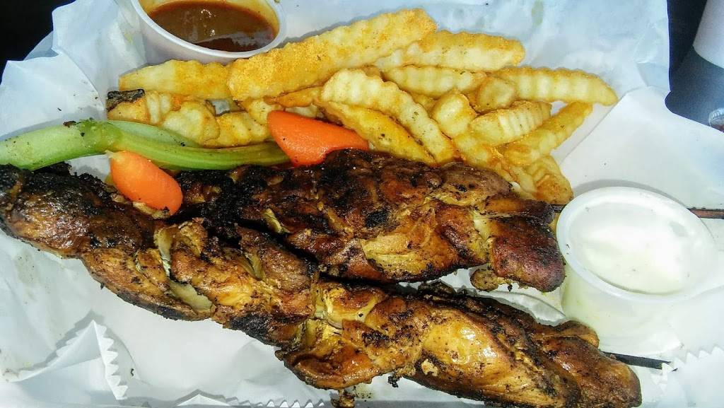 The Grille | restaurant | 3711 Lamar Ave, Memphis, TN 38119, USA | 9013754050 OR +1 901-375-4050