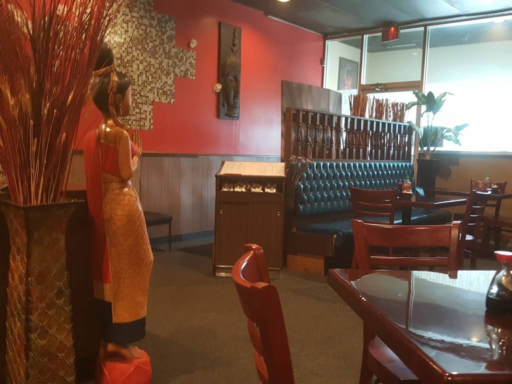 Bangkok City Thai Cuisine | restaurant | 24350 W 10 Mile Rd, Southfield, MI 48033, USA | 2482003492 OR +1 248-200-3492