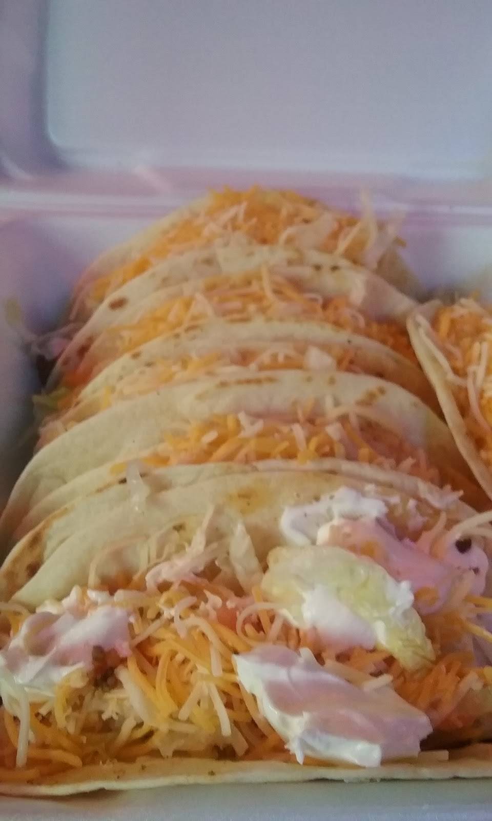 Beer Cooler Pub And Grub LLC | restaurant | 6611 S Old US Hwy 63, Hillsdale, IN 47854, USA | 7652450555 OR +1 765-245-0555