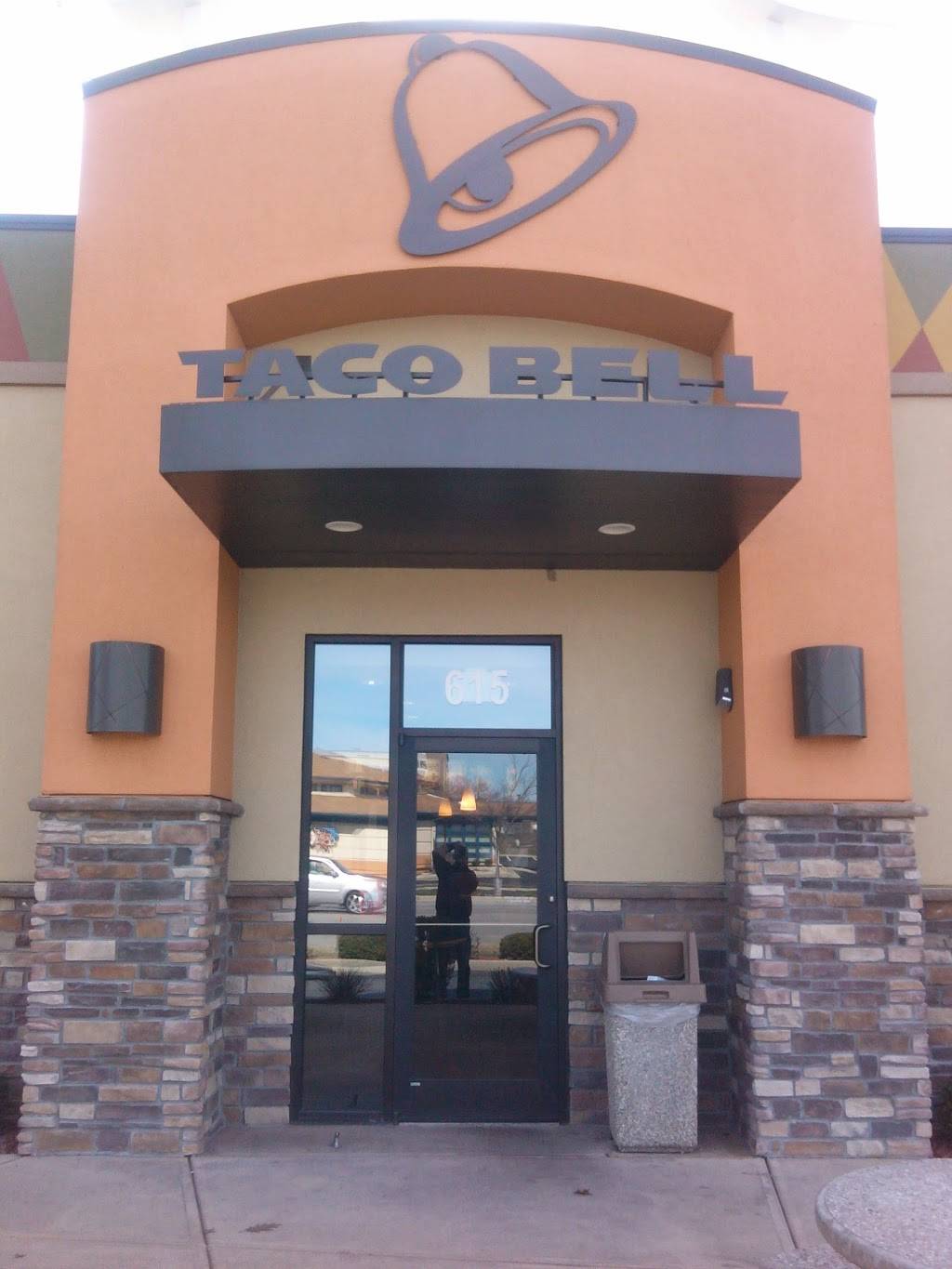 Taco Bell | meal takeaway | 615 E Carmel Dr, Carmel, IN 46032, USA | 3178444124 OR +1 317-844-4124