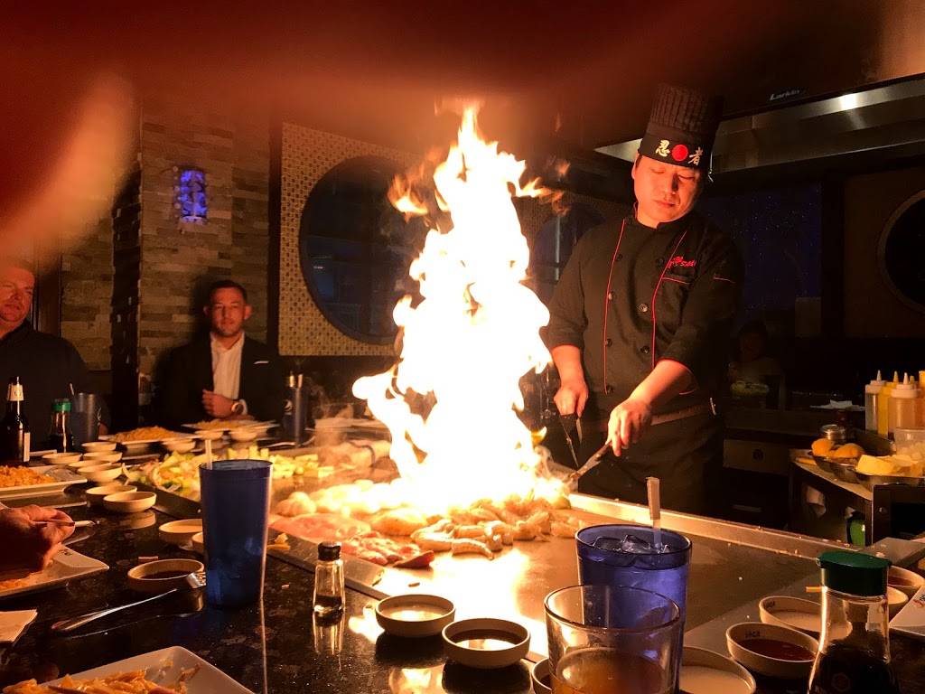 Saga Hibachi Steakhouse & Sushi Bar | restaurant | 295 Patriot Pl, Foxborough, MA 02035, USA | 5086981888 OR +1 508-698-1888