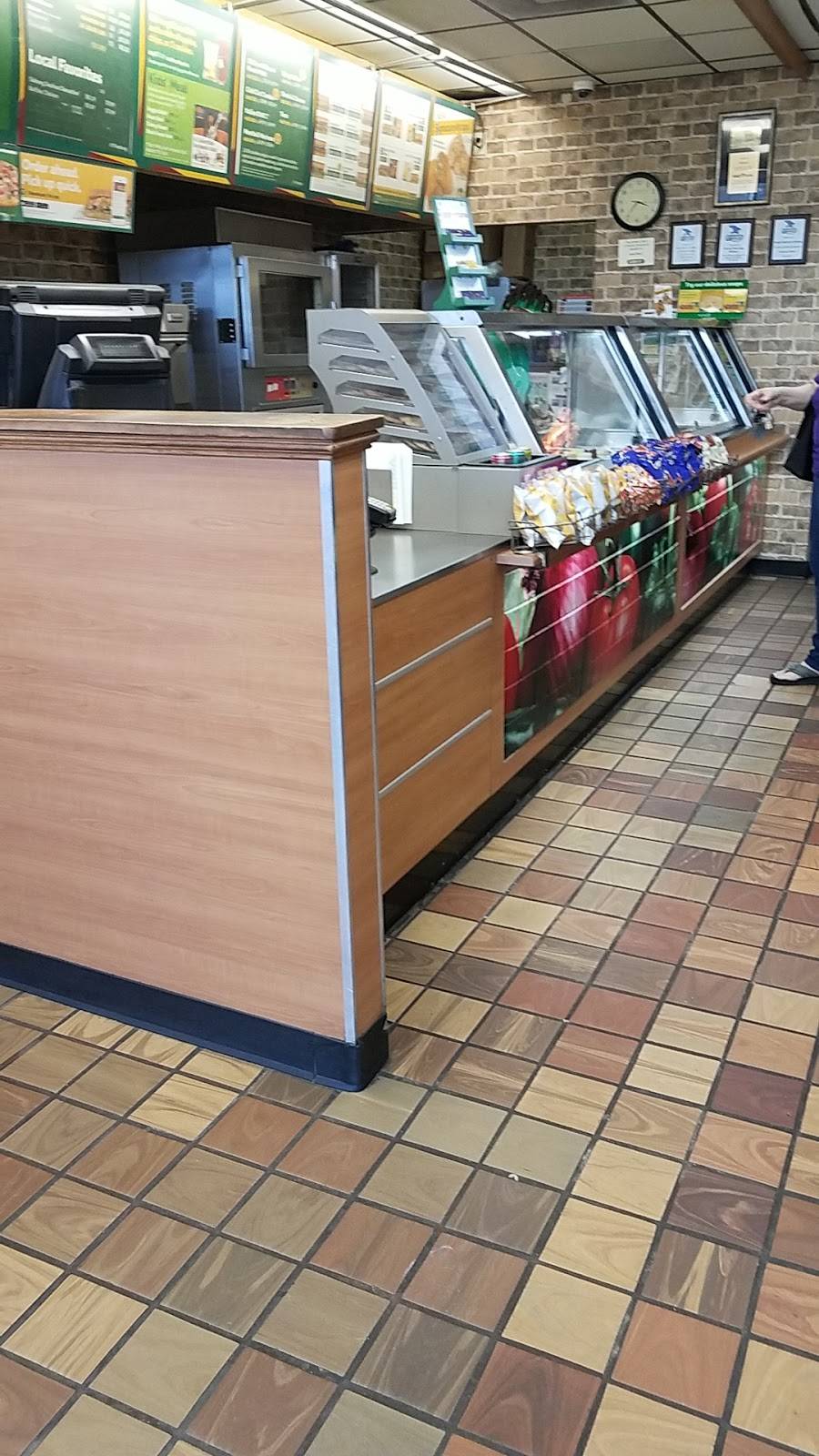 Subway | restaurant | 1918 9th Ave, Port Arthur, TX 77642, USA | 4099826496 OR +1 409-982-6496