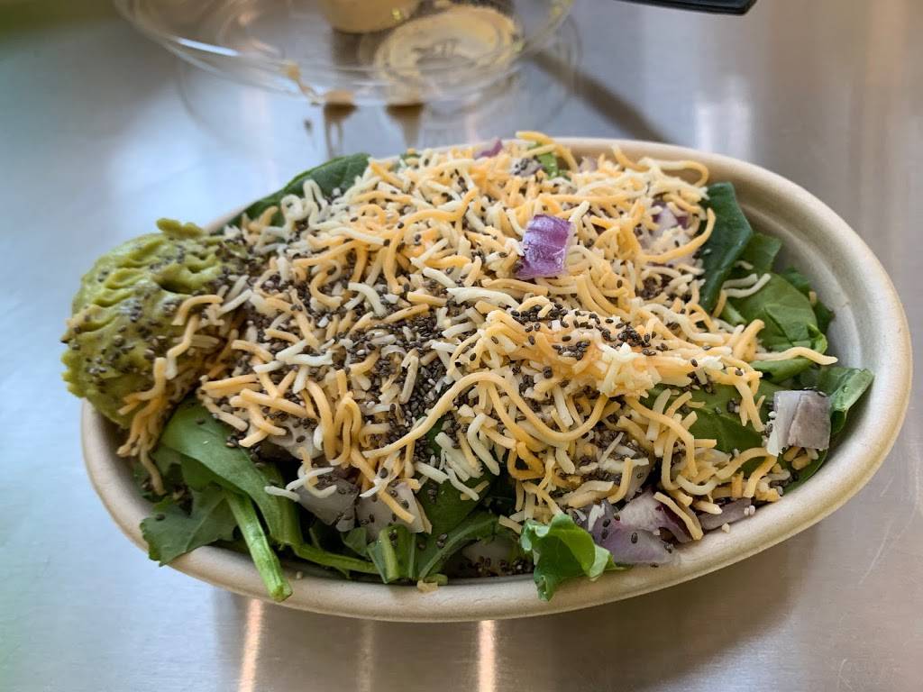 Grabbagreen Food + Juice | restaurant | 222 Broadway, San Diego, CA 92101, USA | 6192681900 OR +1 619-268-1900