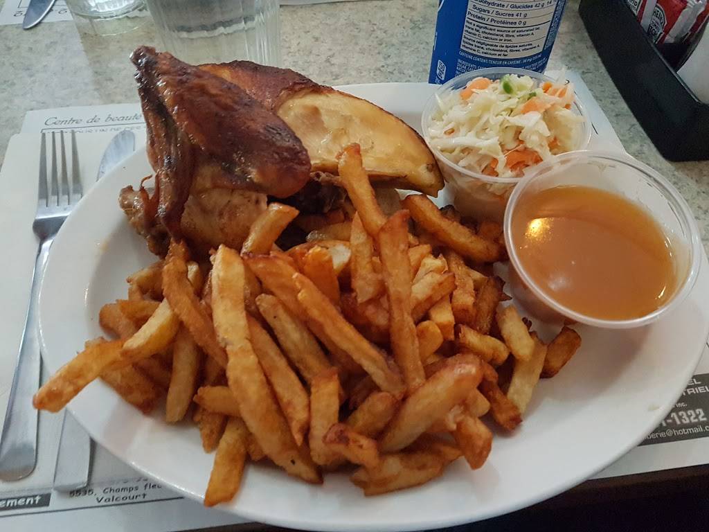 Resto Bar Hélène | restaurant | 9030, rue de la Montagne, Valcourt, QC J0E 2L0, Canada | 4505323575 OR +1 450-532-3575
