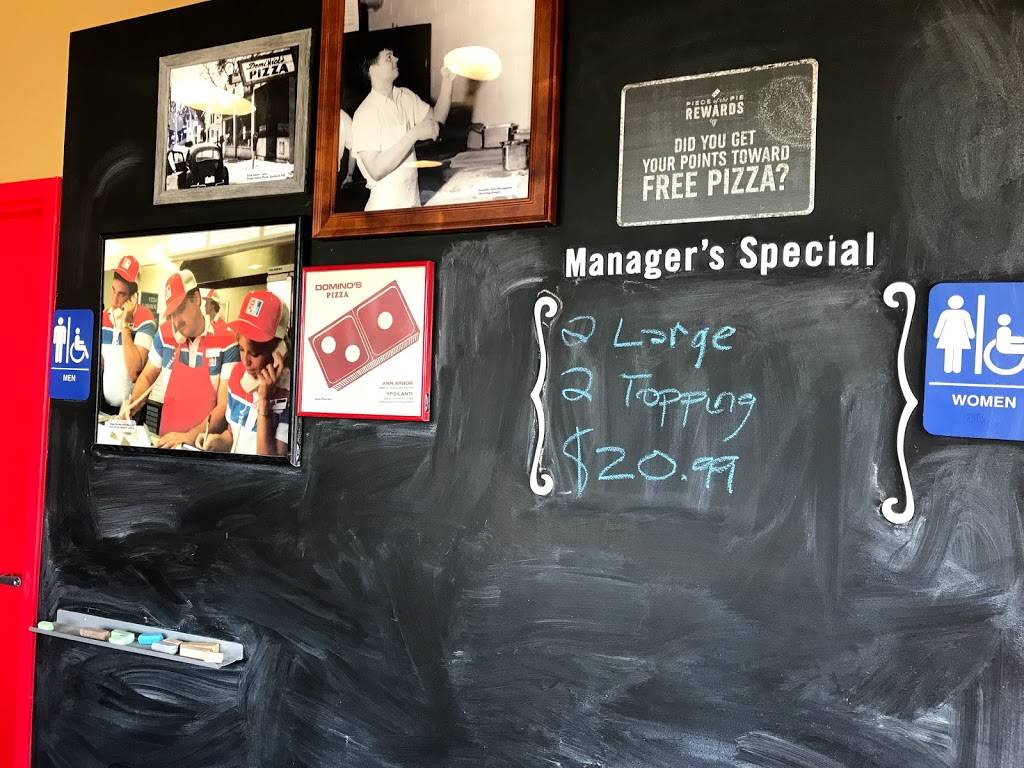 Dominos Pizza | meal delivery | 9673 Prominent Point #100, Colorado Springs, CO 80924, USA | 7194349996 OR +1 719-434-9996