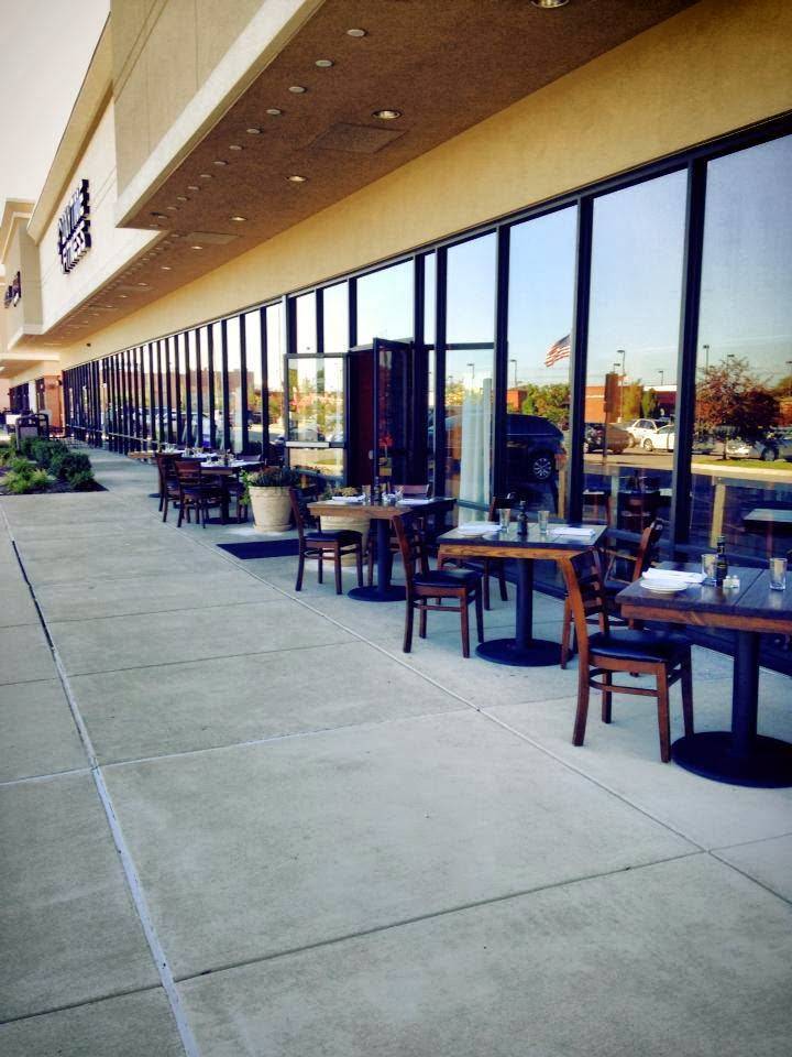 Sugos Spaghetteria | restaurant | 243 Harvard Dr, Edwardsville, IL 62025, USA | 6186594640 OR +1 618-659-4640