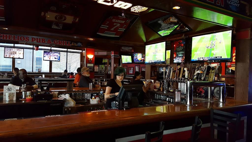 Chelios Pub & Grill | restaurant | 2150 Ogden Ave, Aurora, IL 60504, USA | 6305857650 OR +1 630-585-7650