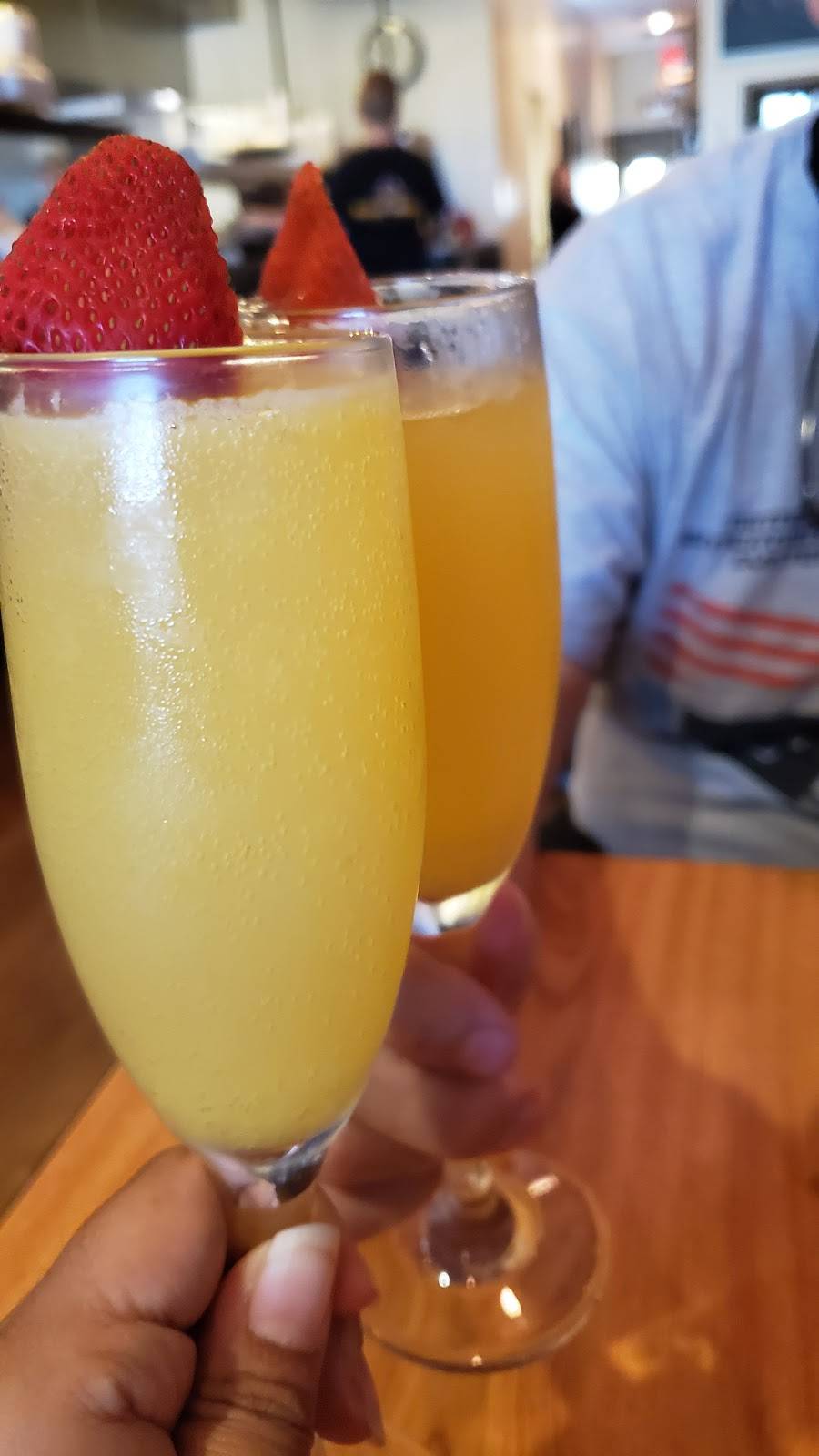 Bernies City Diner | restaurant | 14700 Tamiami Trail N #22, Naples, FL 34110, USA | 2396316591 OR +1 239-631-6591