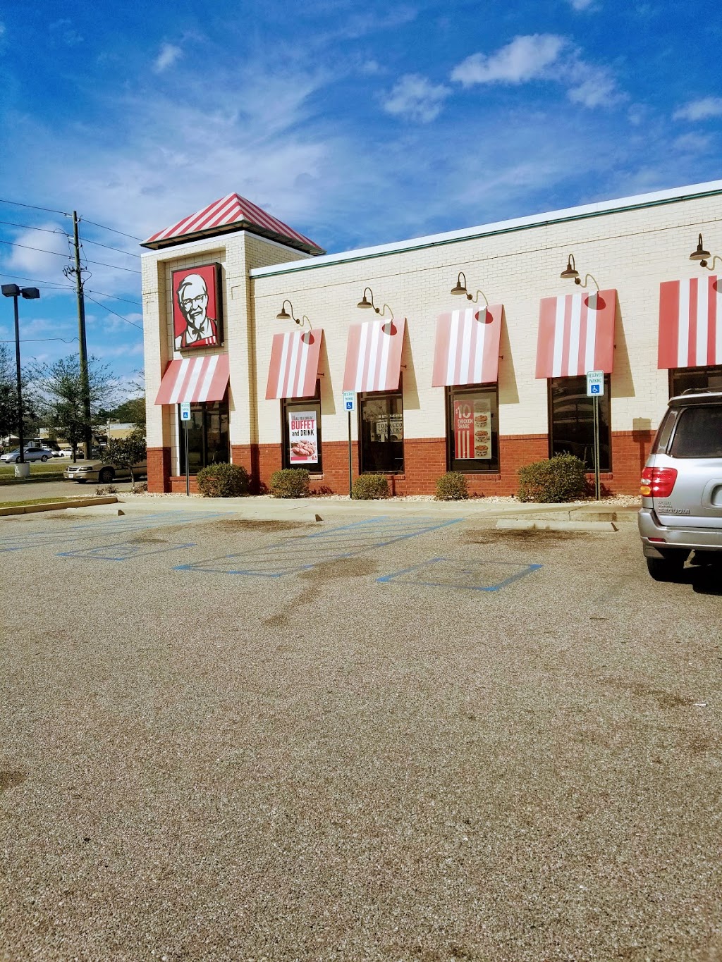 KFC | restaurant | 5437 Highway 90, W, Mobile, AL 36619, USA | 2516610033 OR +1 251-661-0033