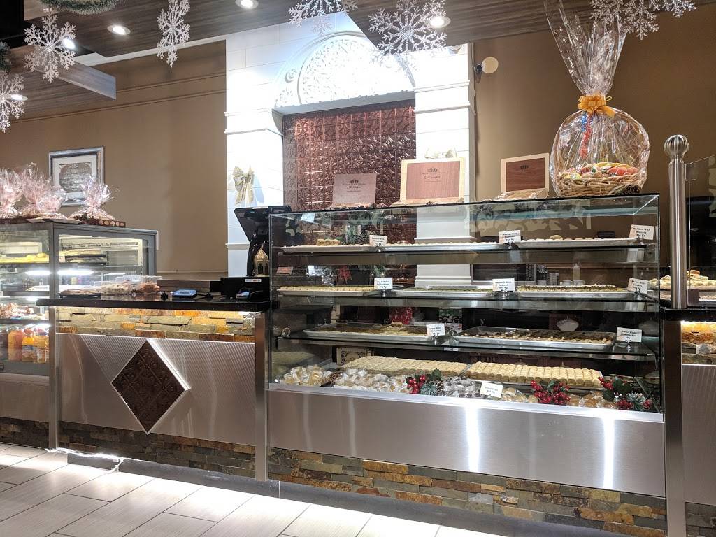 Crown Pastries | bakery | 5083 Dixie Rd d3, Mississauga, ON L4W 0E6, Canada | 9056022018 OR +1 905-602-2018